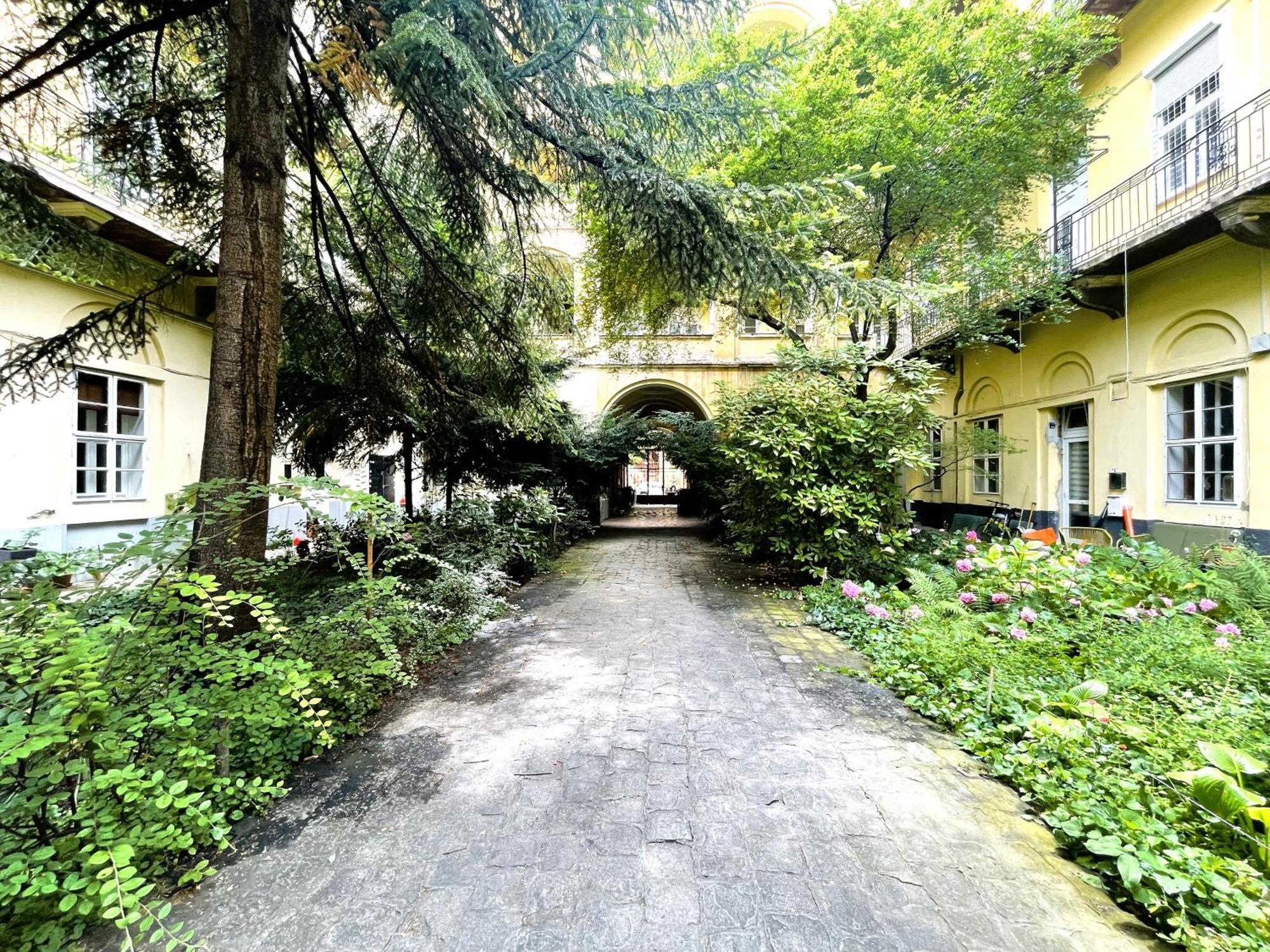 Coente Apartments Kiraly 28 ブダペスト エクステリア 写真